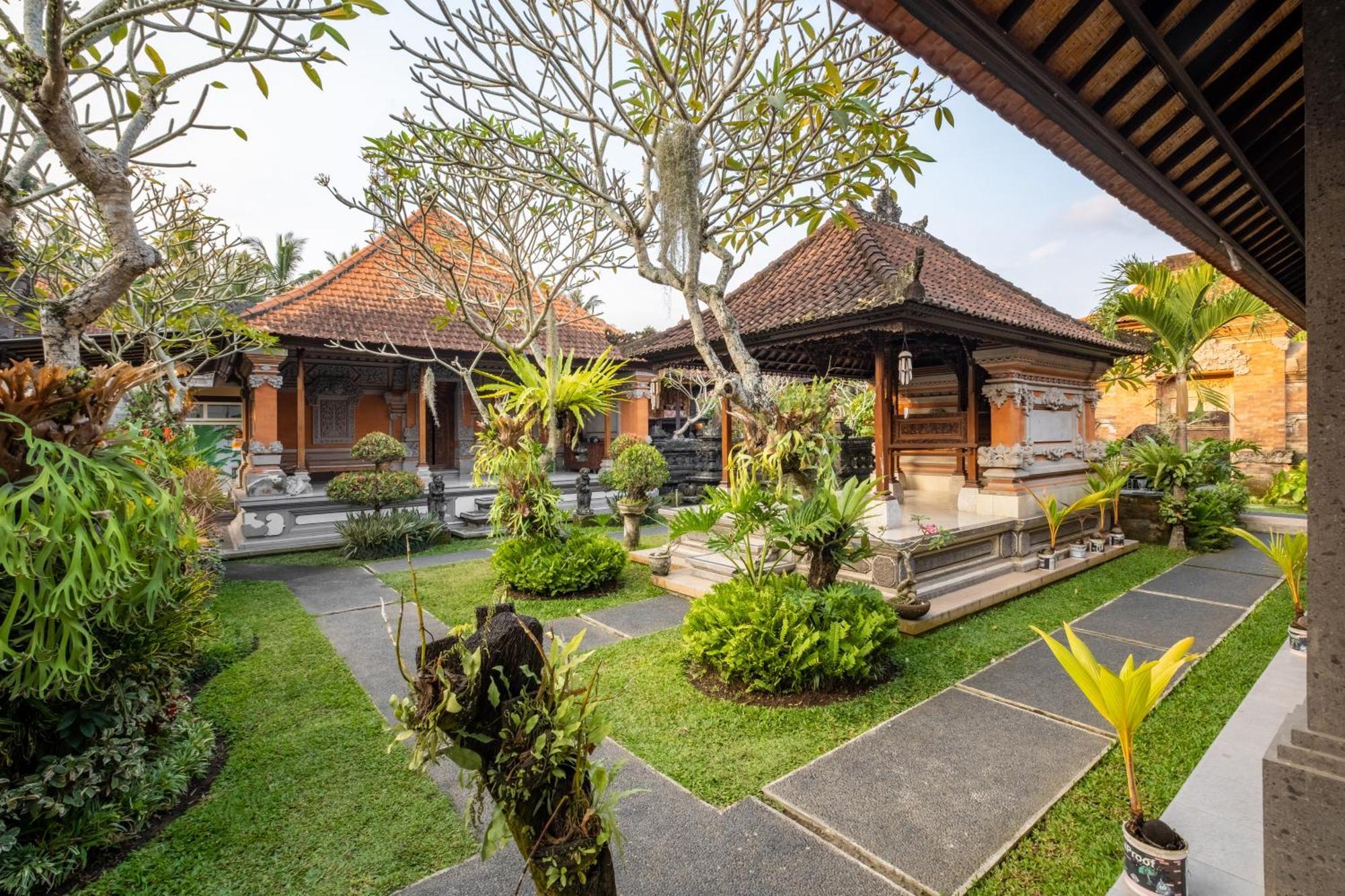 Rahayu Guest House Ubud Exterior photo