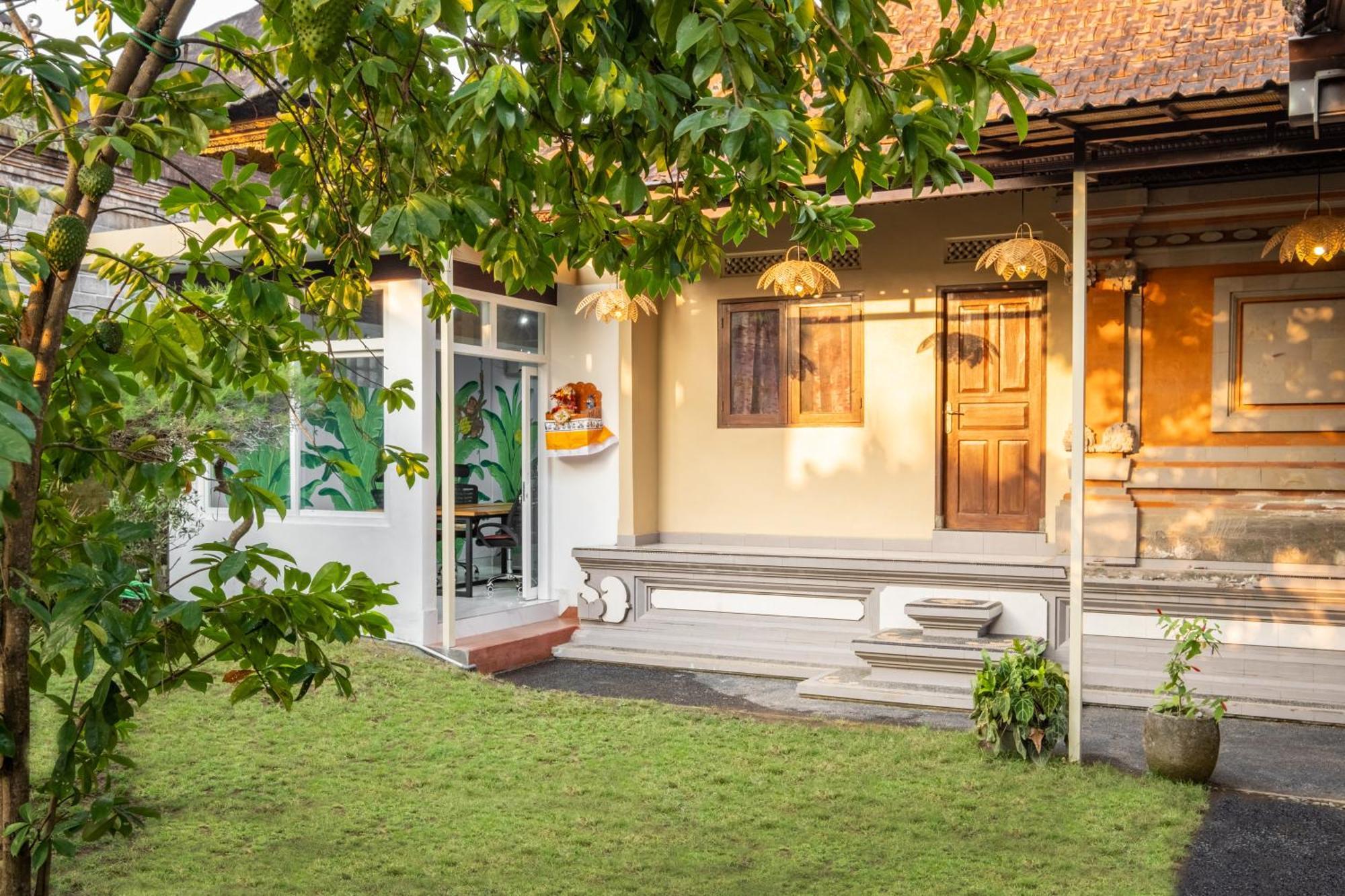 Rahayu Guest House Ubud Exterior photo